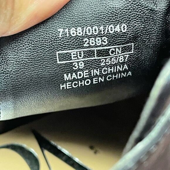 Zara black crocodile print boots booties with buckle & small heel size 39,‎ US 8 - Picture 12 of 13